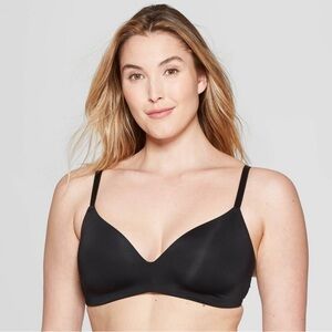 Women's Lightly Lined Wirefree Bra Auden Black 38D